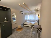 Woke Indiranagar - 2 звезды