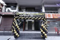 Hotel Raj Residency - 2 stelle