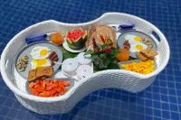 Elivaas Signature 4 BHK with Pvt Pool & Terrace - Opalys - breakfast