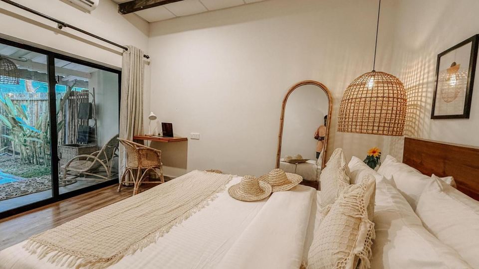 Kickin' Surf Lodge