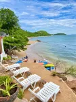 Akina Beach Resort KohLarn - Beach
