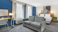 Spark by Hilton Roanoke Airport Hotels in Hollins