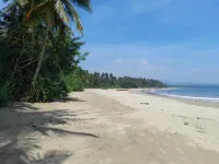 Cruiser's Beach Resort - Homestay