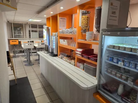 Premiere Classe Clermont Ferrand Sud - AUBIÈRE