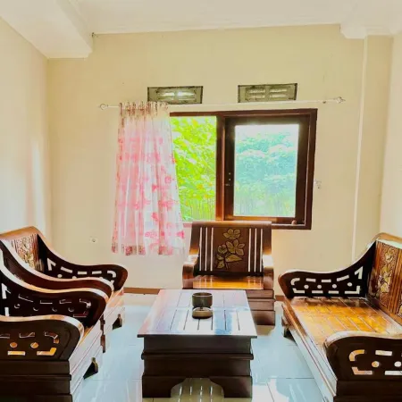 Guest House Nusa Indah Batu Malang