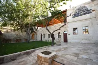 Under Cave Cappadocia Hotels in Kavaklionu Mahallesi