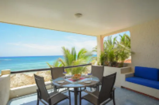 Aquatech Villas DeRosa Resort