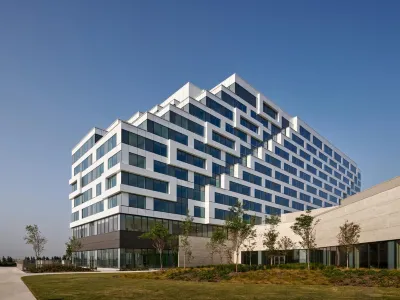 Great Canadian Casino Resort Toronto Hotels near Archives of Ontario