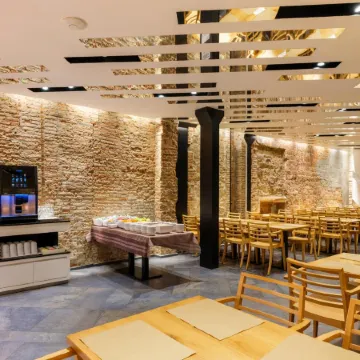 Barcelona House Отели рядом с достопримечательностью «Готический квартал»
