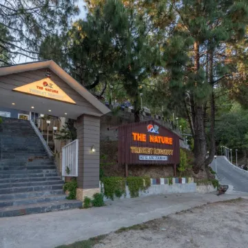 Dls Nature Trinket Resort - Dalhousie with Swimming Pool