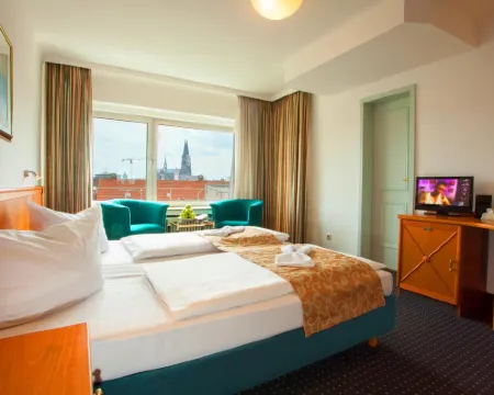 ไอเอ็นเอ โฮเทล รอยัล โรงแรมในโคโลญ