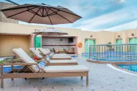 Wyndham Garden Dammam - Rooftop Pools