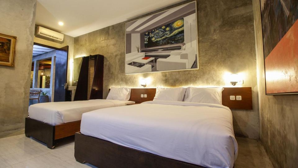 Watu Agung Guest House