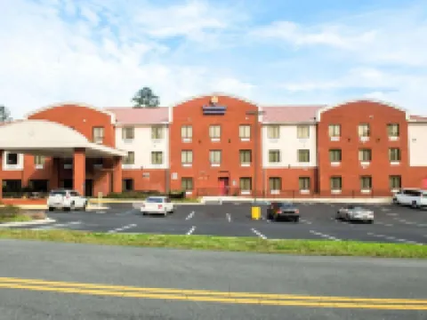 Comfort Inn & Suites Midway - Tallahassee West Hotels in Midway