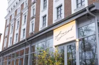 Nesterov Plaza Hotel