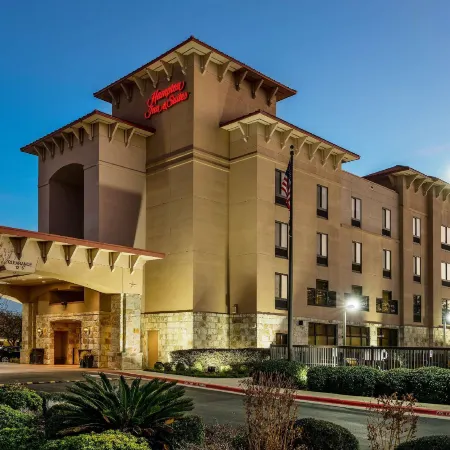 Hampton Inn & Suites San Marcos