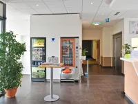 Ibis Budget Saint-Quentin Centre Gare โรงแรมในปีการ์ดี