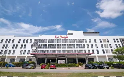 Sri Manja Boutique Hotel Отели рядом с достопримечательностью «Advanced Vocational Welding Centre»