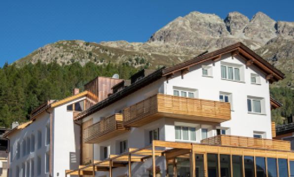 Conrad's Mountain Lodge