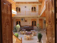 Sultanat Hotel Hotels near Registan