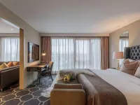 Athlone Springs Hotel โรงแรมในแอธลอน