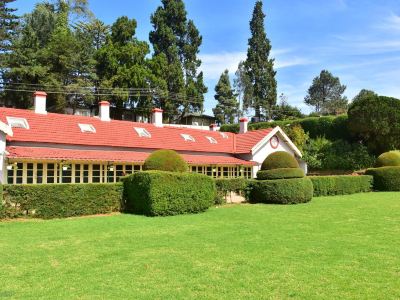 Kstdc Hotel Mayura Sudarshan ,Ooty