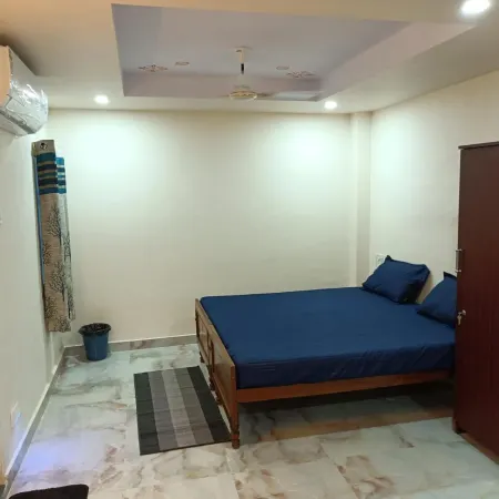 Hotel Hcb (Hemo Chandra Bhawan)