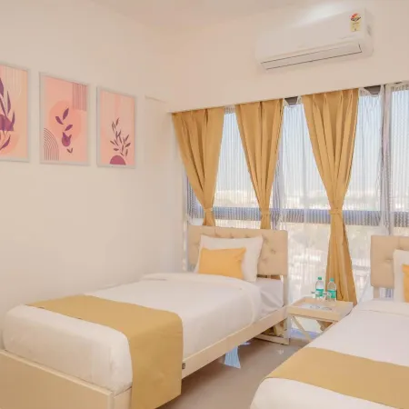 Z Bliss Suites, BKC