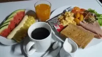 ジャングル ヒル ビーチ バンガロー - 朝食