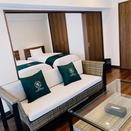 Hotel Y'Rise to Urasoe