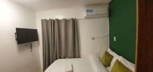 AJ旅遊旅館(AJ Tourist Inn) - 旅館