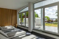 Seehotel Schloss Klink - parking
