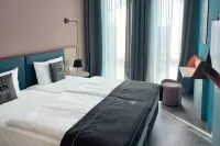 Holiday Inn - the niu, PAX BERLIN AIRPORT Hotels in Schonefeld