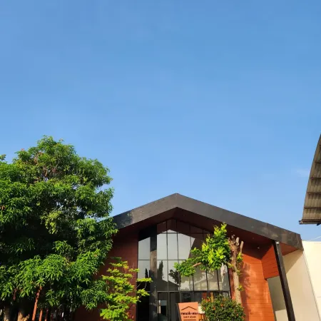Rumah Oma Guest House