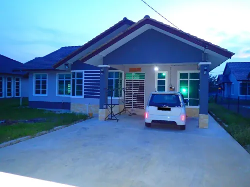 RizQin Homestay Bachok Hotels in Bachok