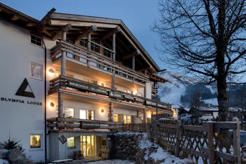 Mountain Lodge Oberjoch by Hanspeter Lanig - Parking