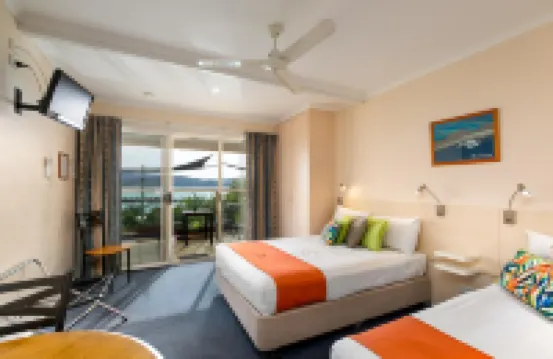 Sunlit Waters Studio Apartments Hotels in 