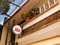 La Familia Hostel - Manila - Hostels