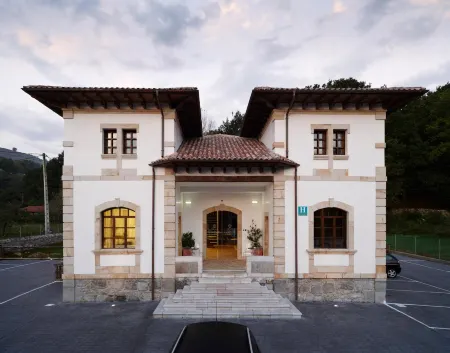 Hotel Granda Отели в г. Collia