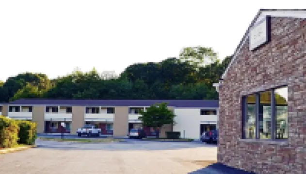 Flagship Inn & Suites