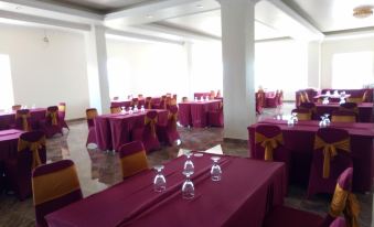 Grand Town Hotel Maros