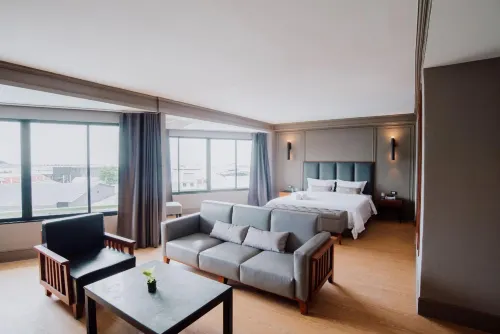 Marine Plaza Hotel Pattaya - 3 Yıldız