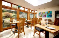 Dorian House Boutique B&B - Free Parking! - 朝食