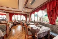 Hotel Dolomiti Schloss