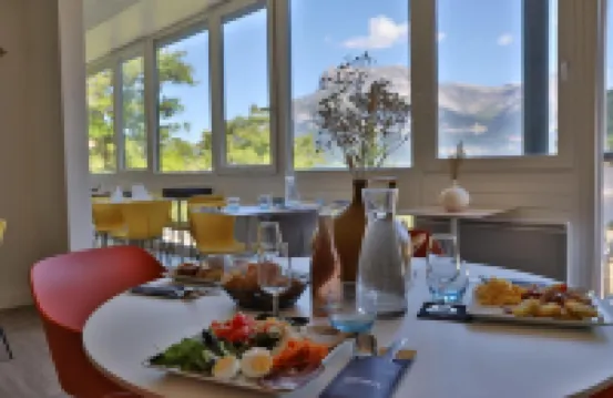 Sowell Hotels Mont Blanc et Spa 聖熱爾韋萊班酒店