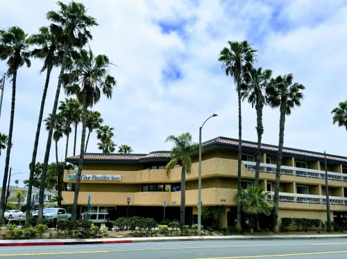The Pacific Inn Hotels in Sunset Beach
