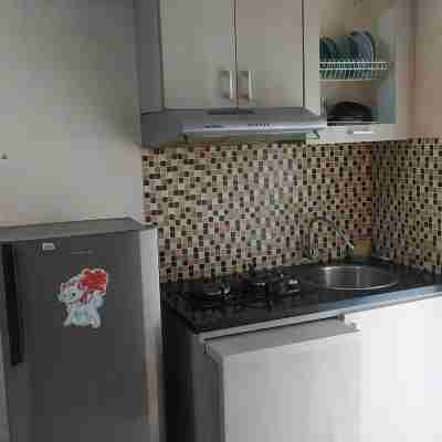 Studio Room Apartemen Kalibata City By Aisyah Ling Rooms