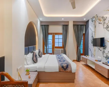 Hotel Abhi International Hotels in Pathankot