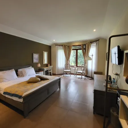 Sandalwood Boutique Hotel Отели рядом с достопримечательностью «Zoomanji Bandung»