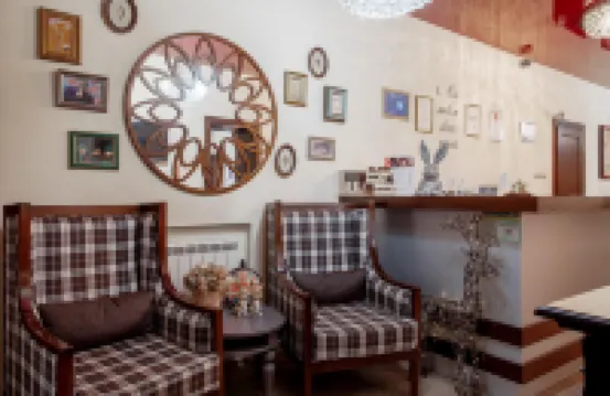 ポリアルト・オテリ クラスノヤルスクのホテル